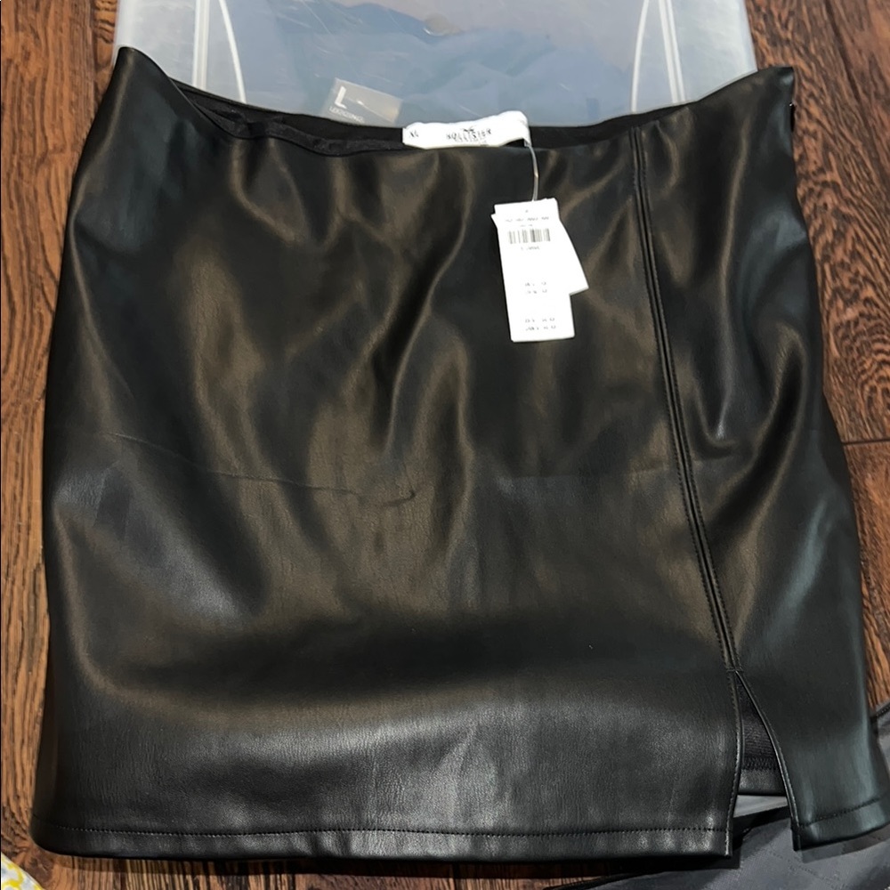 Hollister Black Asymmetrical Pencil Skirt